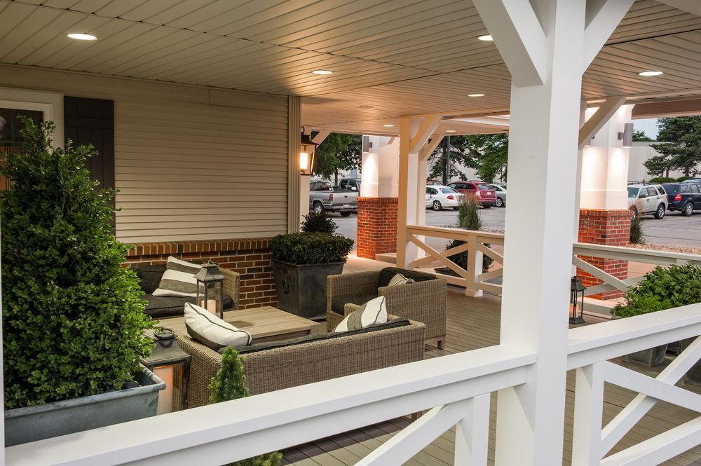 Western Park & Hotel 3*